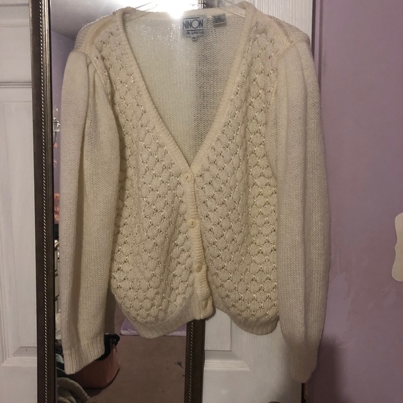 Beautiful Classy Vintage Cottage White Ivory Cream Crochet Knit button Sweater - Picture 13 of 16